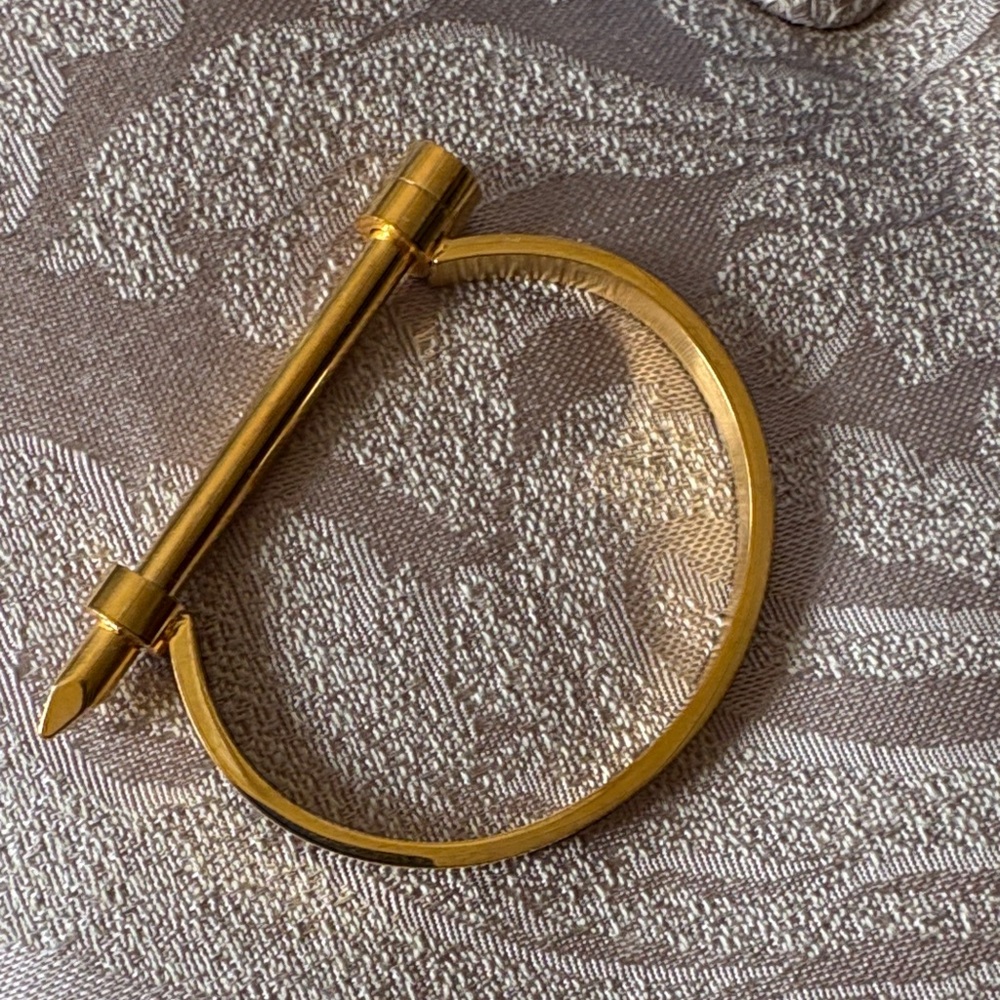 Nail it bangle - Picture 2 of 4